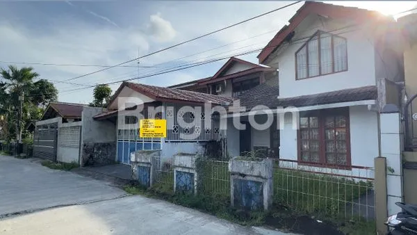 image RUMAH STRATEGIS DEKAT BANDARA SEPINGGAN DALAM PERUMAHAN NYAMAN (2)