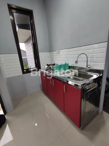 image RUMAH 3 LANTAI KAWASAN PERUMAHAN ELIT DI TLOGOMAS KOTA MALANG (6)