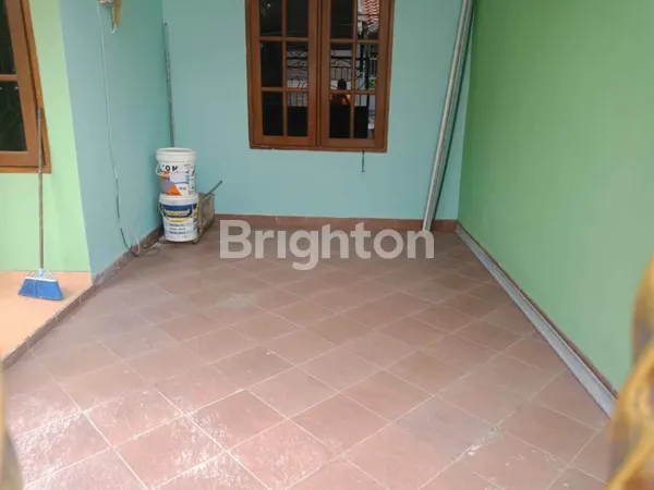 image RUMAH MULYOSARI DINGIN HADAP SELATAN, DEKAT KAMPUS ITS, DEKAT PAKUWON CITY  (3)