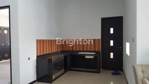 image  RUMAH SIAP HUNI MARGOREJO (2)