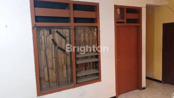 image RUMAH RUNGKUT ASRI STRATEGSI DEKAT UPN DAN MERR (6)