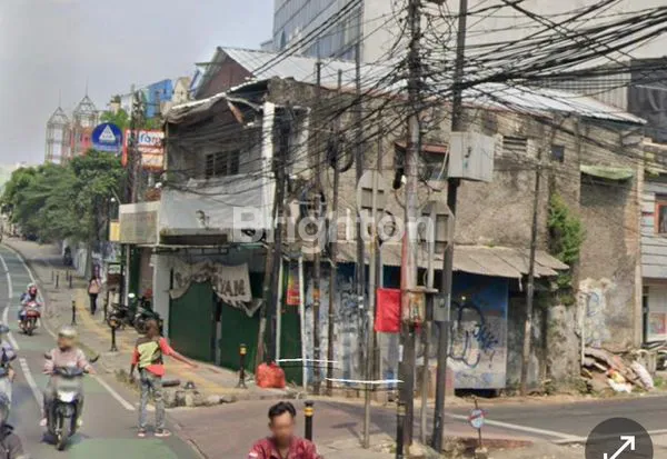 image RUKO PREMIUM FATMAWATI, 2 LANTAI, 80M KE MRT (6)