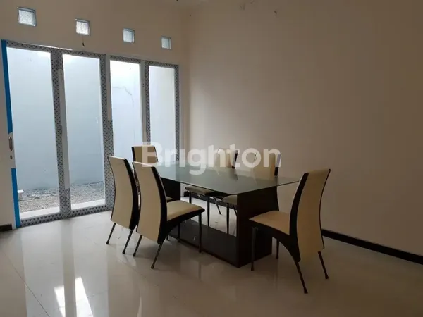 image SUKOLILO DIAN REGENCY, ONE GATE SYSTEM, SANGAT SIAP HUNI, MINIMALIS, DEKAT ARAYA, DEKAT GALAXY MALL (2)