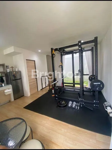 image RUMAH SIAP HUNI DI CLUSTER ELITE, HADAP SELATAN (3)