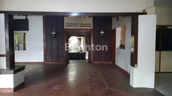 image RUANG USAHA DI MAINROAD PAJAJARAN (4)