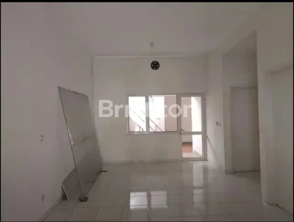 image DIJUAL CEPAT! RUMAH SIAP HUNI ,DI SUVARNA SUTERA  (3)