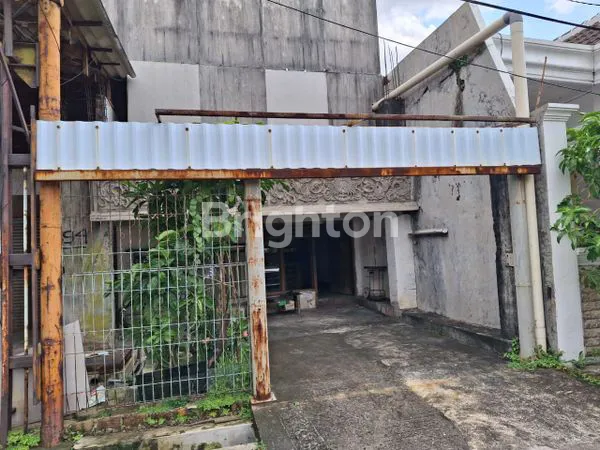 image RUMAH HARGA TANAH DI SIDOSERMO PDK FONDASI KUAT COCOK UNTUK USAHA ATAU GUDANG PENYIMPANAN (2)