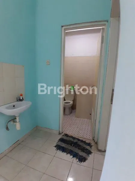 image RUMAH NYAMAN SIAP HUNI DI STRATEGIS AREA SURABAYA TIMUR, SELANGKAH KE RAYA MERR, KAMPUS UPN, PONDOK TJANDRA, RUNGKUT (7)