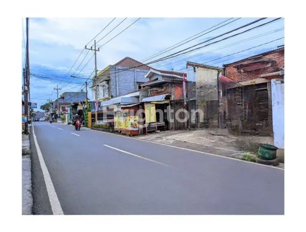 image BANGUNAN 1/2 JADI RUKO, RUKOS PLUS RUMAH JUAL BORONGAN JL IKAN-IKAN KOTA MALANG (8)