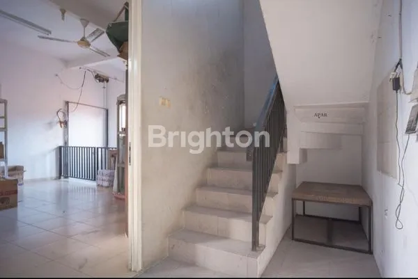 image RUMAH USAHA EX CAFE, SHM, LUAS 950M² (6)