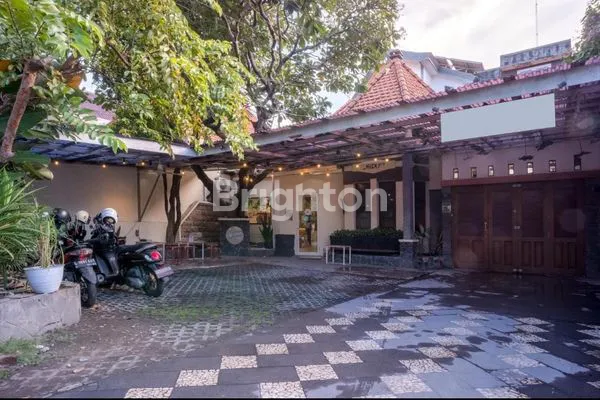 image RUMAH USAHA EX CAFE, SHM, LUAS 950M² (1)
