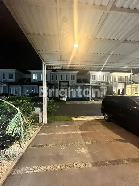 image RUMAH MEWAH 7 KT DI SUVARNA SUTRA, LT 128M² (5)