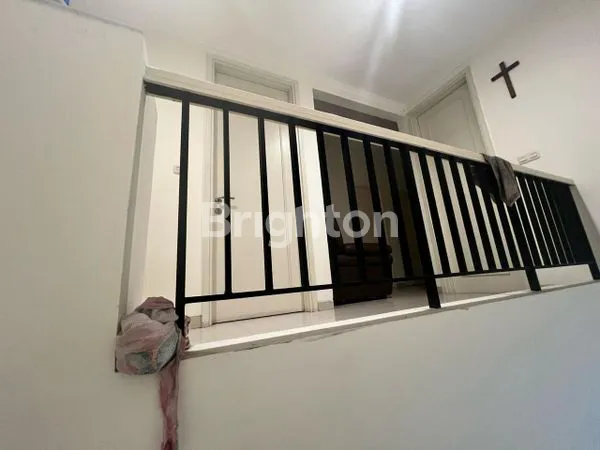 image RUMAH MEWAH 7 KT DI SUVARNA SUTRA, LT 128M² (3)