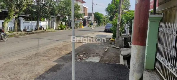 image DIJUAL RUMAH TOKO DI SULFAT MALANG (8)
