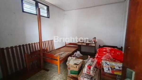 image DISEWAKAN – RUMAH 3 LANTAI BESAR & STRATEGIS JALAN COKROAMINOTO – DENPASAR (7)