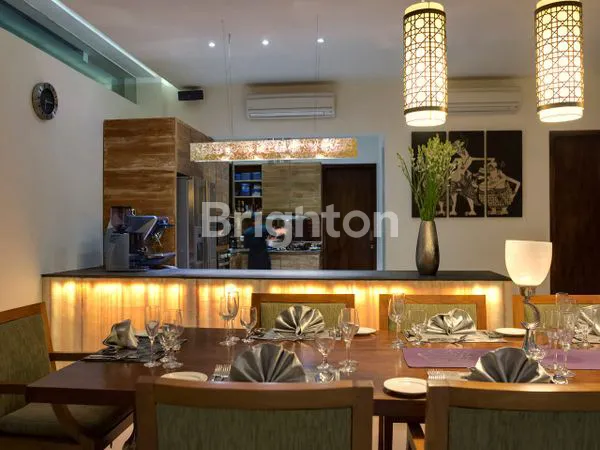 image VILLA JIMBARAN BALI AKTIF AIR BNB DAN AGODA (3)