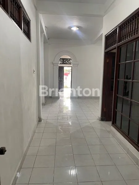 image DISEWAKAN RUMAH 2 LANTAI DI TENGAH KOTA DENPASAR TIMUR, BEBAS BANJIR\\U2728 (2)