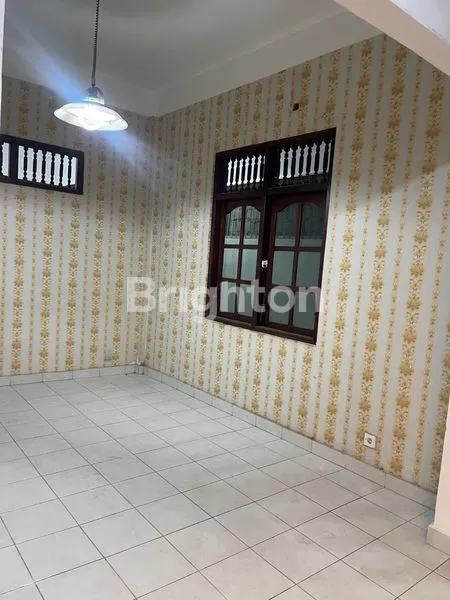 image DISEWAKAN RUMAH 2 LANTAI DI TENGAH KOTA DENPASAR TIMUR, BEBAS BANJIR\\U2728 (3)