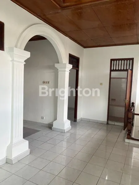 image DISEWAKAN RUMAH 2 LANTAI DI TENGAH KOTA DENPASAR TIMUR, BEBAS BANJIR\\U2728 (7)