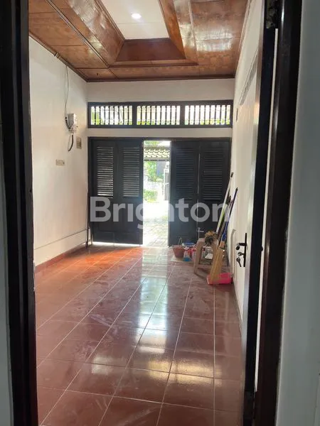 image DISEWAKAN RUMAH 2 LANTAI DI TENGAH KOTA DENPASAR TIMUR, BEBAS BANJIR\\U2728 (8)