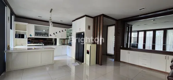 image RUMAH GRAHA FULL FURNISHED WITH SWIMMING POOL  (4)