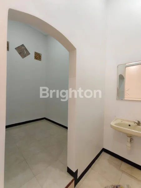 image RUMAH RUNGKUT HARAPAN MERR SURABAYA LEBAR 8 (3)