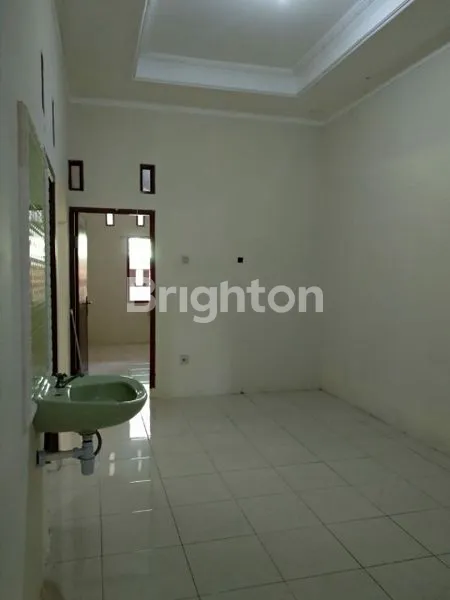 image RUMAH BAGUS SIAP HUNI HOOK DI PERUMAHAN GRIYA BUKIT PERMATA BOJONG GEDE (4)