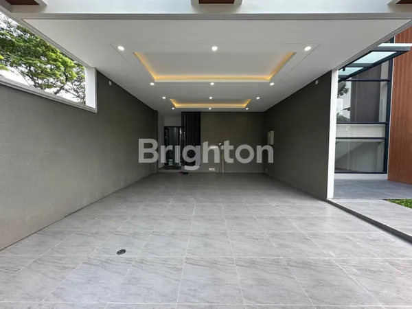 image RUMAH BARU MINIMALIS SEMI FURNISH 3 LANTAI DI CITRALAND DEKAT UC, GWALK, GRAHA DAN PAKUWON (2)