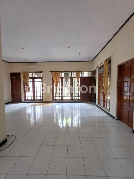 image RUMAH DI JUAL / SEWA DI SRONDOL BUMI INDAH SEMARANG (2)