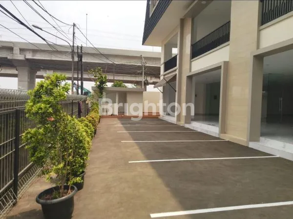 image RUKO • HOEK • MAINROAD • 3 LANTAI LUAS!* (5)