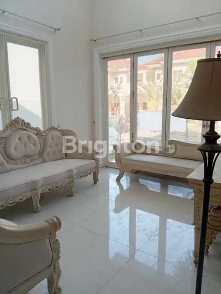 image LUXURY VILLA LIVING DI PUSAT KOTA: RUMAH & KANTOR DALAM SATU ATAP! (3)