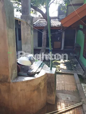 image RUMAH USAHA TENGAH KOTA TUBAN. BUTUH CEPAT LAKU (2)