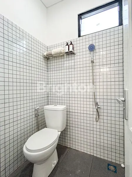 image RUMAH IDAMAN DI SAWANGAN DEPOK (3)