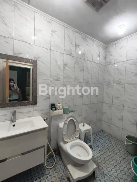 image BALIKPAPAN - RUMAH CANTIK, FULLY FURNISHED TINGGAL BAWA KOPER (G098)  (7)