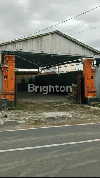 image GUDANG SIAP PAKAI DI DENPASAR UTARA, LOKASI TEPI JALAN RAYA (2)
