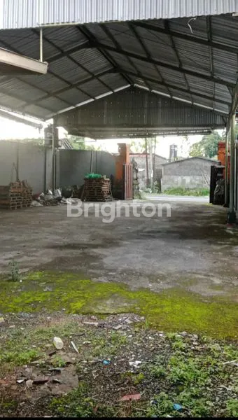 image GUDANG SIAP PAKAI DI DENPASAR UTARA, LOKASI TEPI JALAN RAYA (3)