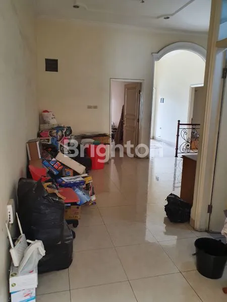 image RUMAH 2 LANTAI DISEWAKAN GREEN GARDEN (5)