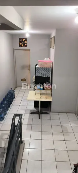 image RUKO TAMAN PALEM JAKARTA BARAT UNTUK USAHA KULINER BENGKEL KLINIK DLL STRATEGIS DEPAN JALAN 3½ LANTAI STRATEGIS BEBAS BANJIR (2)