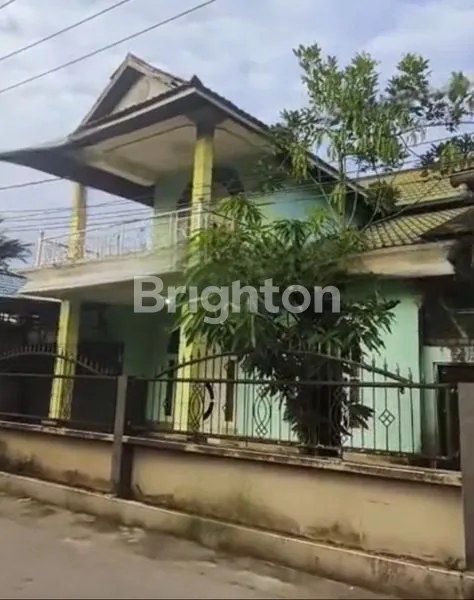 image RUMAH MODERN MEGAH DI PUSAT KOTA - PONTIANAK (4)