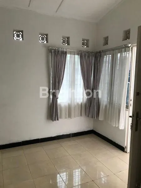 image DIJUAL RUMAH (2)