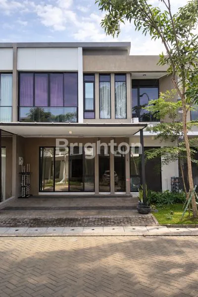 image RUMAH FULL FURNISHED 2 LANTAI CLUSTER CALIFORNIA PIK 2 - SIAP HUNI (1)