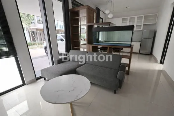 image RUMAH FULL FURNISHED 2 LANTAI CLUSTER CALIFORNIA PIK 2 - SIAP HUNI (5)