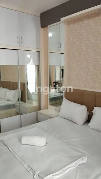 image APARTEMEN STUDIO FULL FURNISHED VIEW POOL DEKAT DENGAN RUNGKUT, RAYA MERR, JEMURSARI, NGINDEN (2)