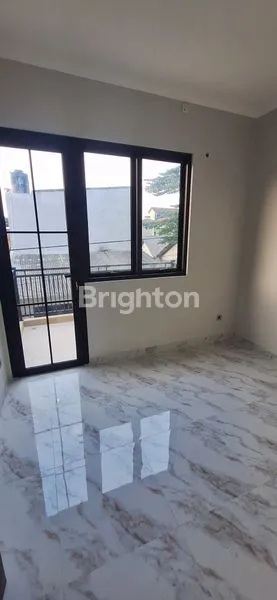 image RUMAH BARU BANGUN DI BINTARO SEKTOR 6 – JURANG MANGU BARAT, TANGERANG SELATAN (7)