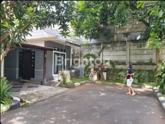 image RUMAH STRATEGIS, NYAMAN DAN ASRI (1)