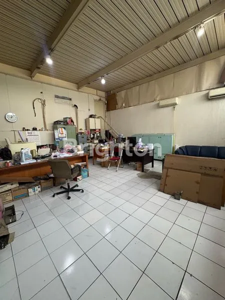 image GUDANG KANTOR BESERTA USAHA DAN MESIN PERCETAKAN PACKAGING MAKANAN DI MUARA KARANG (8)