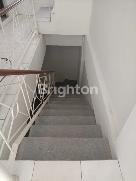 image JUAL RUKO GANDENG  TERMURAH , SUDAH DI JEBOL JALAN RAYA PREMIUM JAKSEL COCOK UNTUK USAHA DAN PERKANTORAN, RESTORAN, SALON ESTETIKA (2)