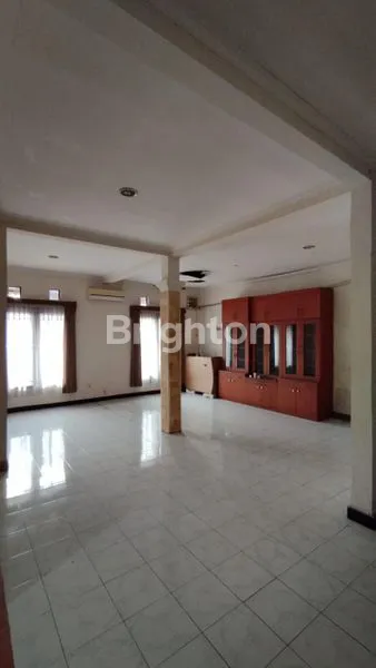 image RUMAH SIAP HUNI DI KAWASAN IKAN MUSING, PERAK SURABAYA  (3)