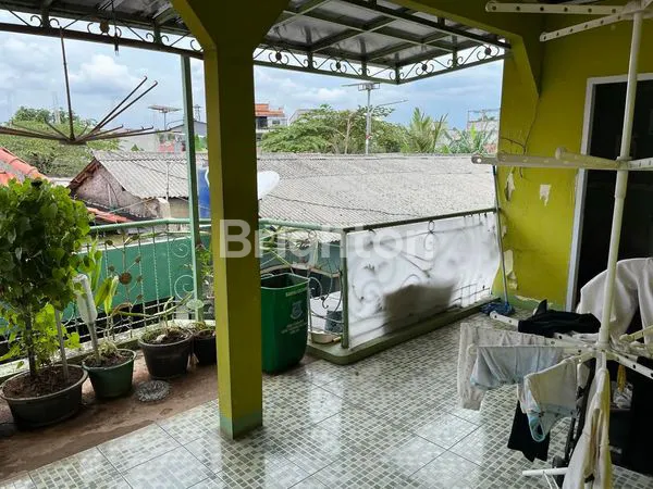 image RUMAH 2 LANTAI LT/LB 123M² DI PONDOK AREN TANGSEL (4)