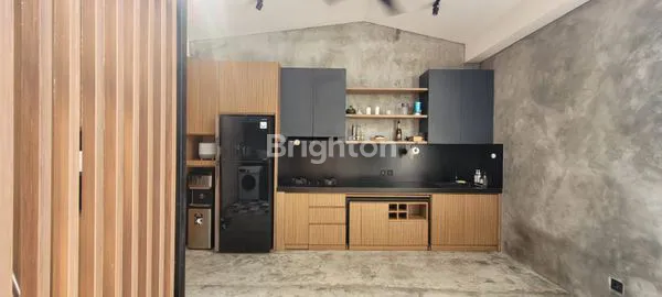 image DIJUAL RUMAH SIAP HUNI CITRALAND, DESAIN MEWAH & SMART HOME (2)